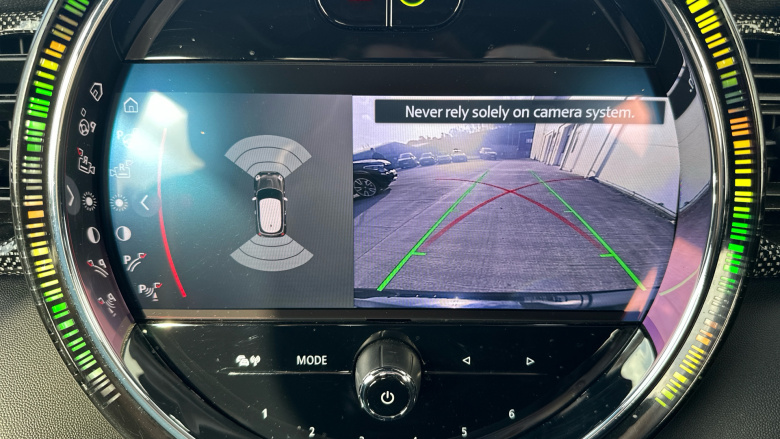 MINI Hatchback 1.5 Cooper Exclusive 3dr Auto Petrol Hatchback